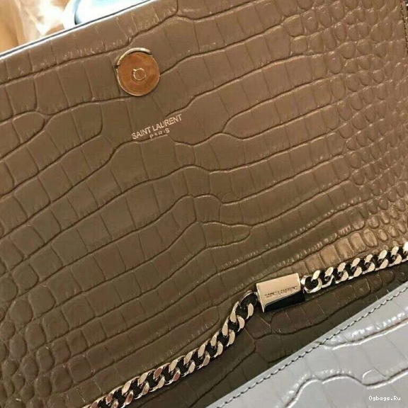 YSL KATE MEDIUM 0815